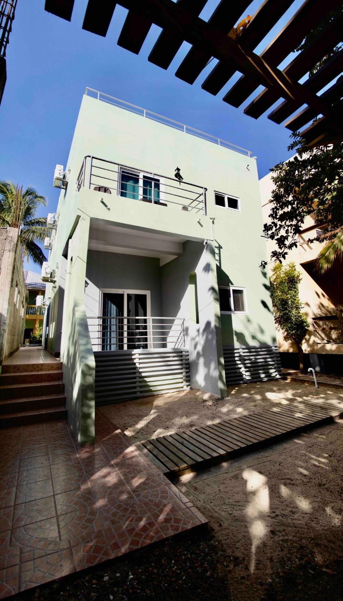 Meme'S Place Placencia Exterior foto